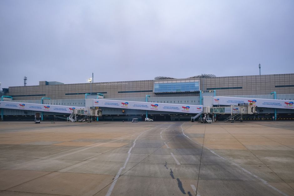 航空券（B）