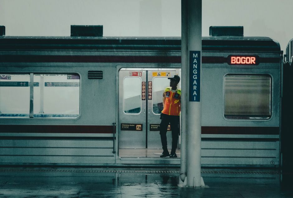 移動（B）